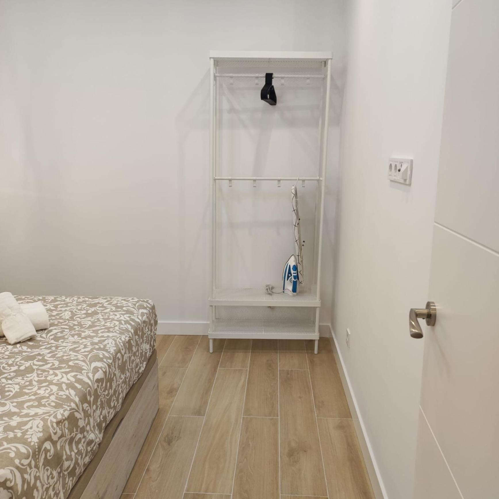 Av. Asturias Apartamento マドリード エクステリア 写真
