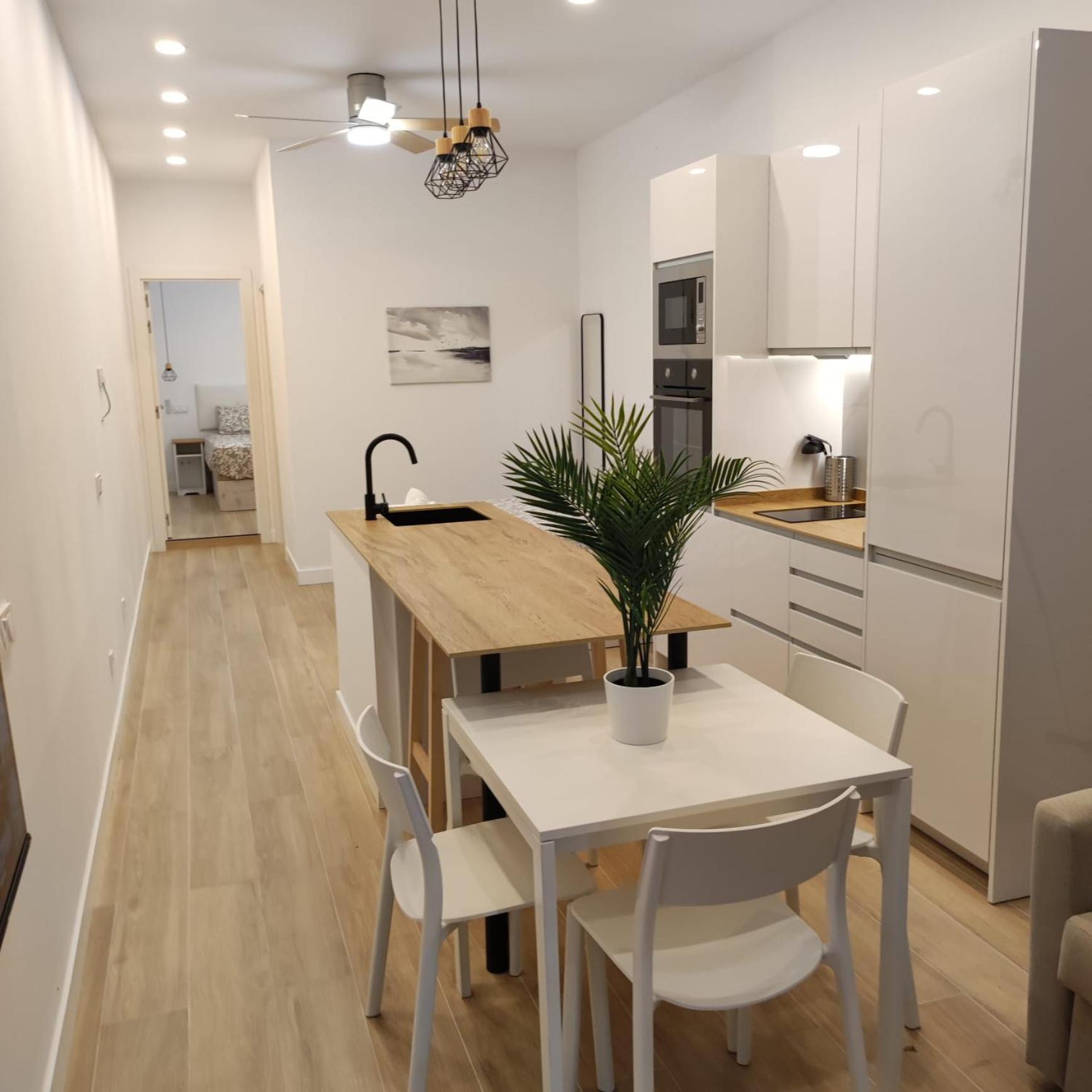 Av. Asturias Apartamento マドリード エクステリア 写真